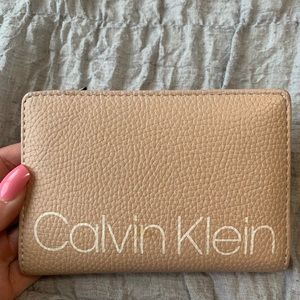 Calvin Klein wallet ‼️LIGHTLY USED‼️ (real)